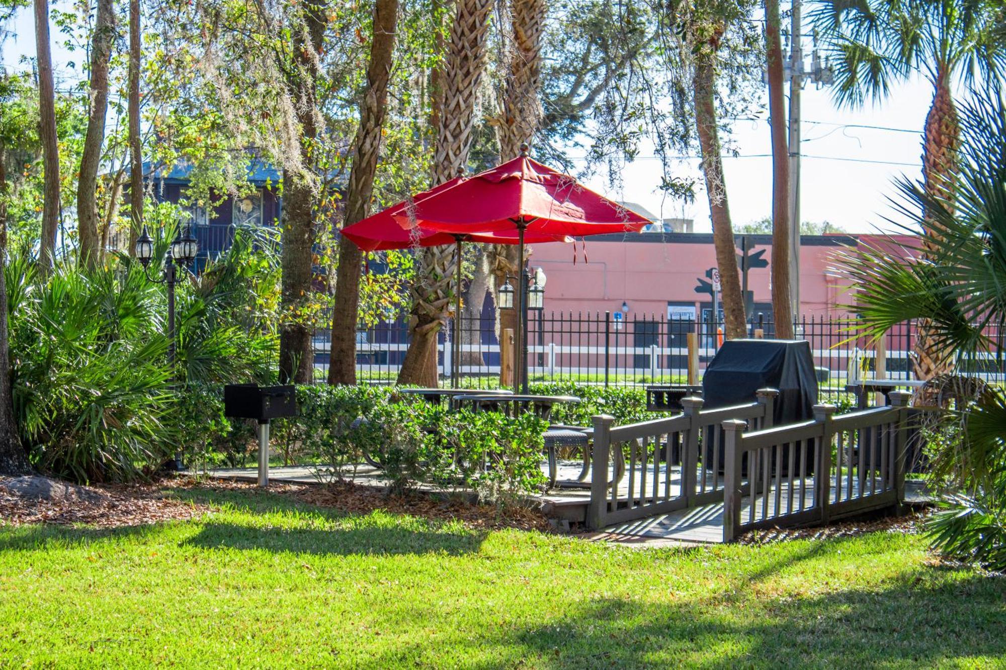 Barefoot'N Resort Kissimmee Orlando Celebration Extérieur photo